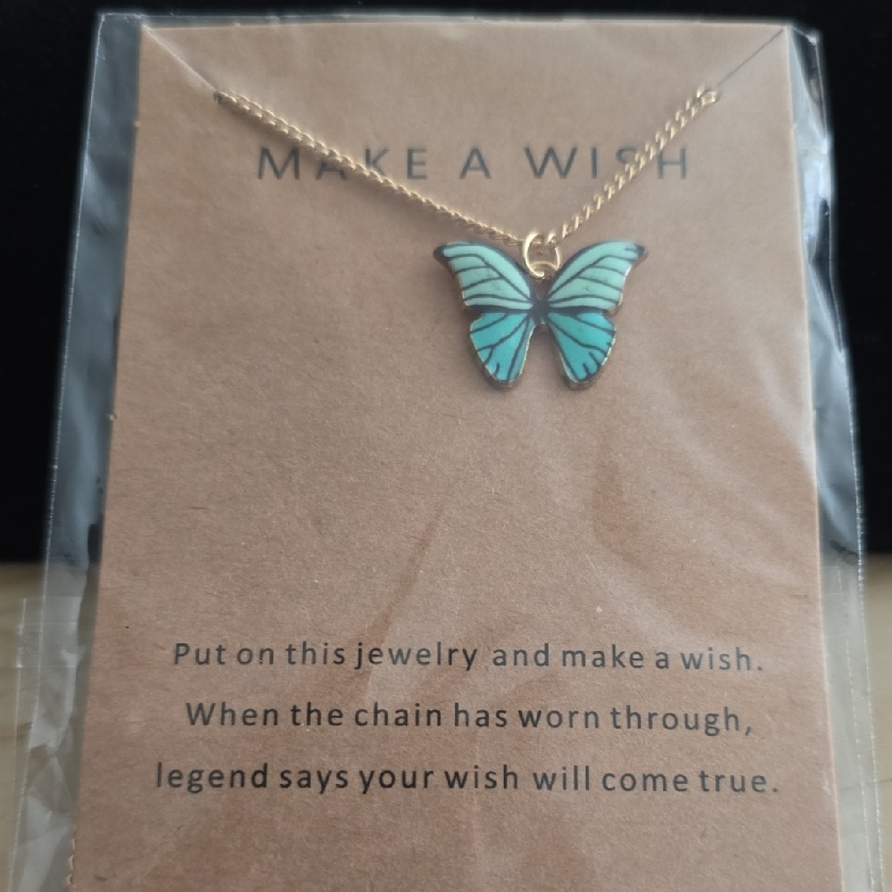 Gold Butterfly Pendant Necklace